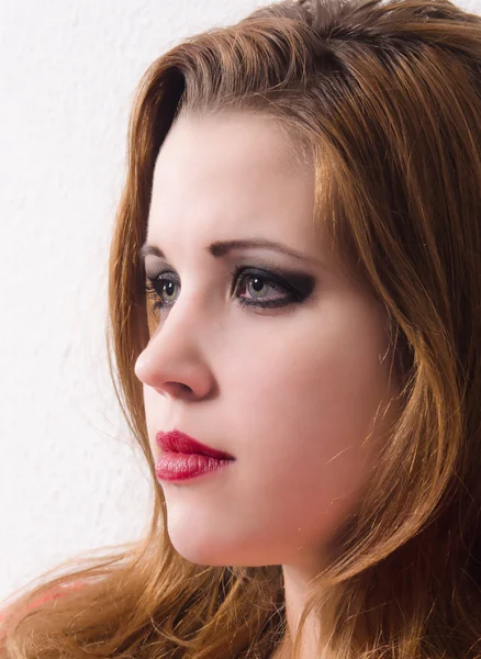 Portrait of the beautiful pale girl with long hair. — Stock Photo, Image