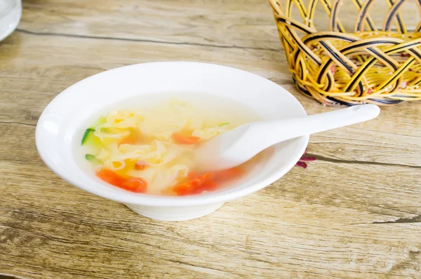 Sopa de tomate y huevo —  Fotos de Stock