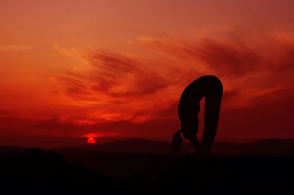 Yoga du lever du soleil — Photo