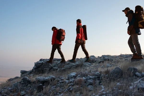 Climbing a mountain. — Stockfoto