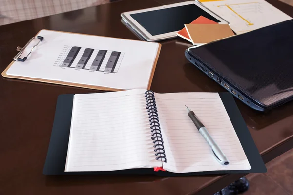 Laptop desk — Stock Photo, Image