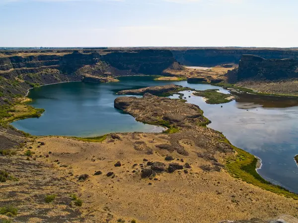 Vista desde el borde de las llanuras secas Gulch a River Canyon — Foto de Stock