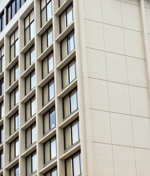 Edificio de Contrete y vidrio — Foto de Stock