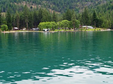 Göl chelan sahilde evleri washington ABD