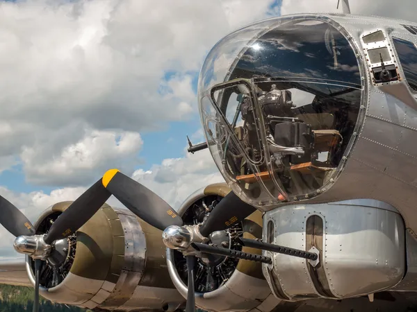 2 次世界大戦時代 b17 爆撃機 — ストック写真