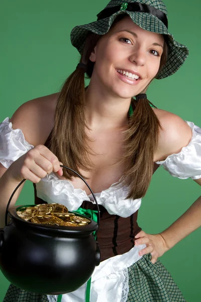 Meisje met pot met goud — Stockfoto