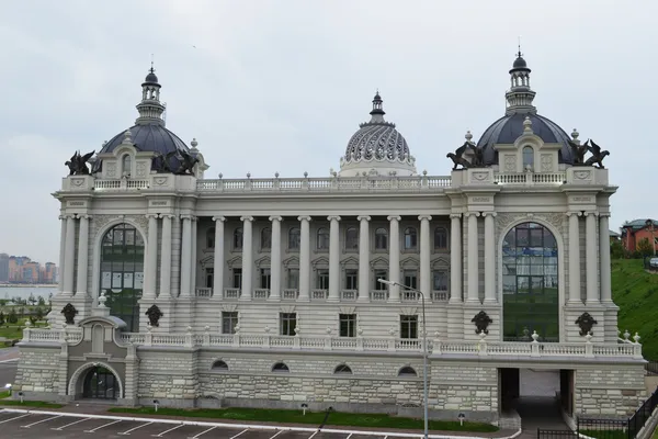 Vistas de Kazán. Granjeros Palace — Foto de Stock