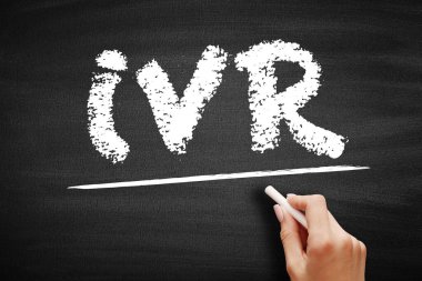 IVR Etkileşimli Ses Yanıtı - insanların bilgisayarla çalışan bir telefon sistemiyle ses kullanımı, kısaltma metni ve karatahta