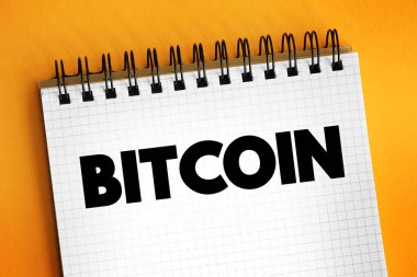 Bitcoin - merkezi dijital para birimi, bir merkez bankası veya tek yönetici olmadan, not defterinde metin konsepti