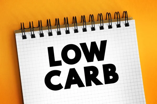 Low Carb Kost Innebär Att Äter Färre Kolhydrater Och Högre — Stockfoto