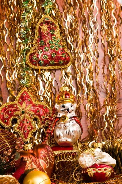 Yılbaşı ağacı süsleri