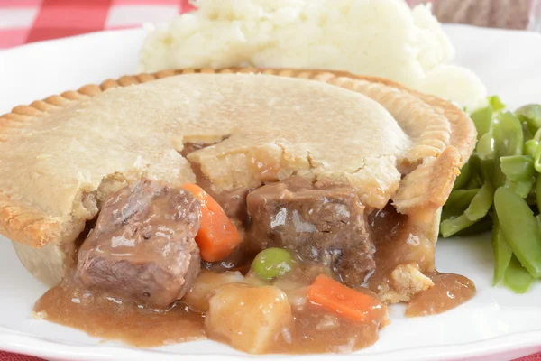 Macro beef pie — Stock Photo, Image