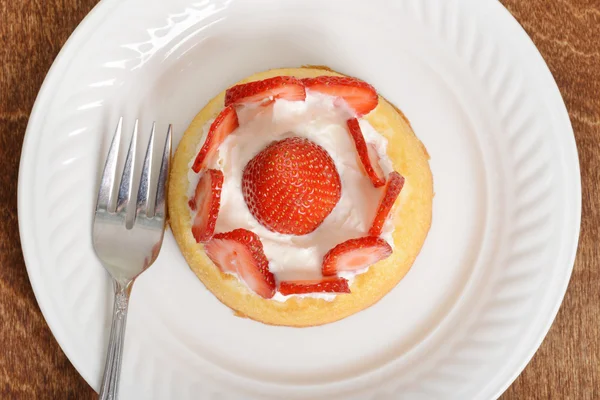 Uppifrån strawberry shortcake — Stockfoto