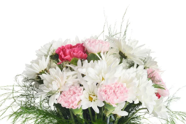 Nahaufnahme Bouquet Aus Weißen Gänseblümchen Und Rosa Nelken Mit Farnen — Stockfoto