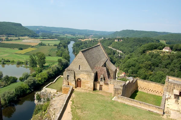 Dordogne from Chateau Beynac with chapel — Stock Photo, Image