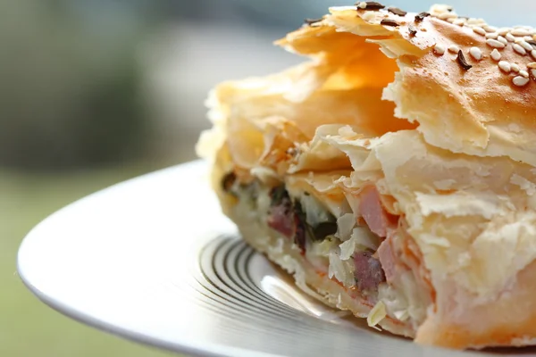 rulo et ve sebze dolu