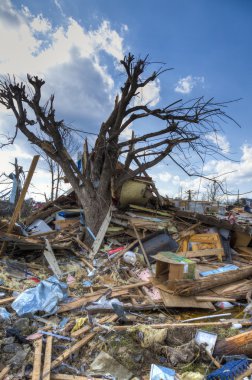 Kasırga sonrasında henryville, Indiana