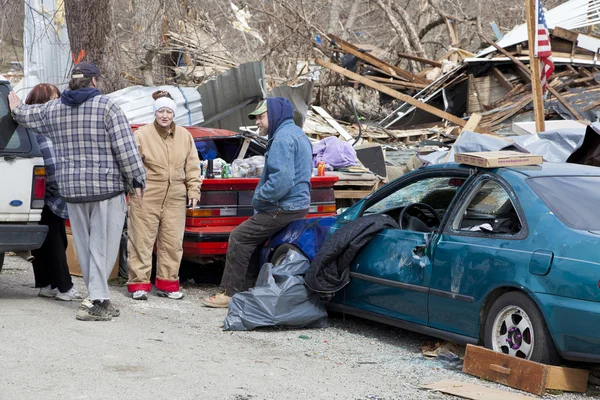 Repercusiones del tornado en Henryville, Indiana —  Fotos de Stock