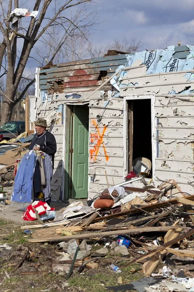 Последствия торнадо в Хенривилле — стоковое фото