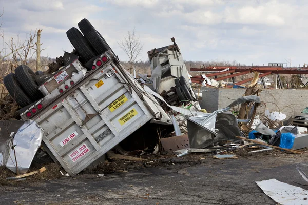 Repercusiones del tornado en Henryville, Indiana —  Fotos de Stock