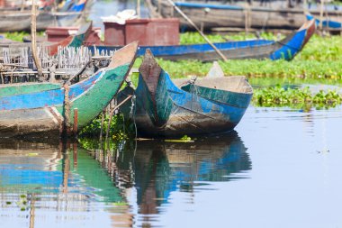 Kamboçyalı paddleboats