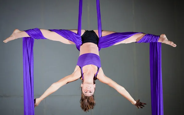 Gymnast — Stock Photo, Image