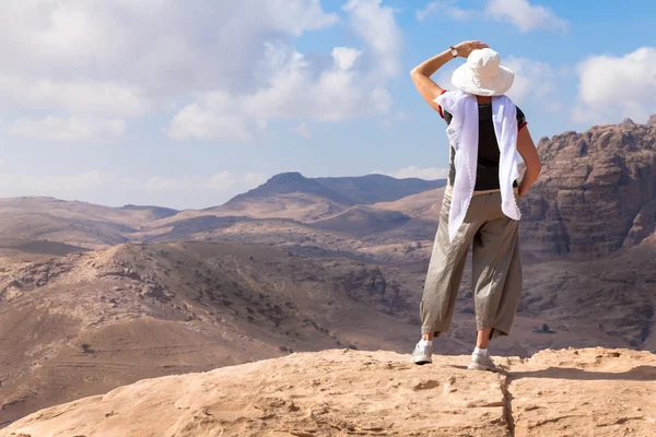 Wandelen in petra — Stockfoto