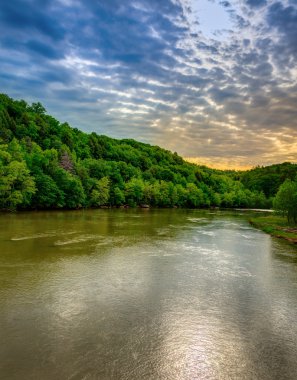 Cumberland Nehri