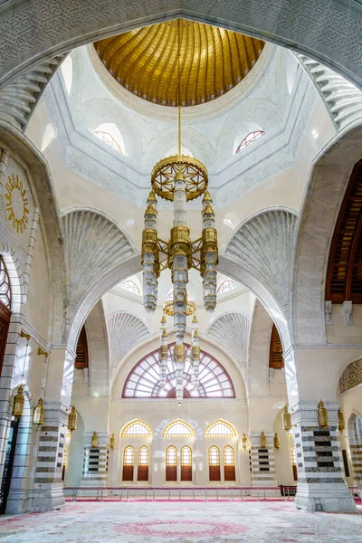 Prosince 2016 Muscat Omán Modlitební Síň Mešity Muhammada Amina Muscatu — Stock fotografie
