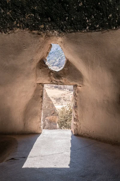 Från Insidan Grottan Naturlig Hålighet Klippan Expanderas Invånarna Bandelier National — Stockfoto