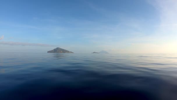 Vista Las Islas Panarea Basiluzzo Stromboli Mar Tirreno — Vídeo de stock