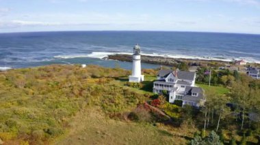 Cape Elizabeth Light 'ın hava manzarası. Maine' deki Casco Körfezi 'nin girişinde bir deniz feneri..