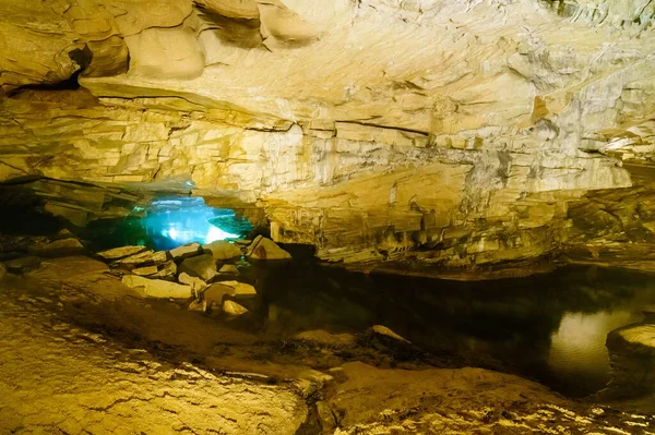 Rivière Souterraine Dans Grotte Cascade Dans Carter Caves State Park — Photo