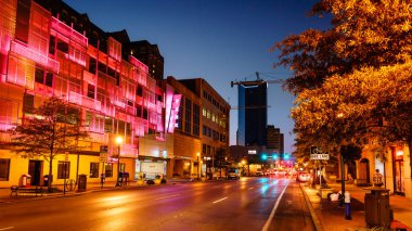 Lexington, Kentucky, October 16, 2016: Evening traffic on Main Street in downtown Lexington, Kentucky