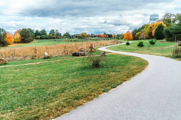 Wanderweg Arboretum Lexington Kentucky Herbst — Stockfoto
