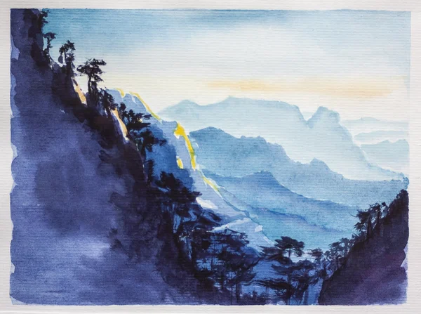 Çin dağ manzarası. Orman