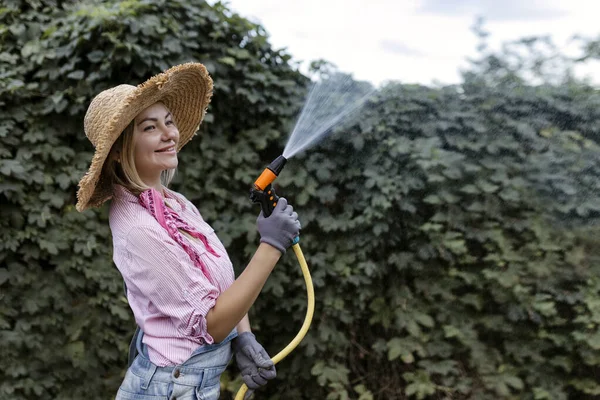 Portrait Happy Young Woman Gardener Watering Garden Hose Hobby Concept — Stok Foto