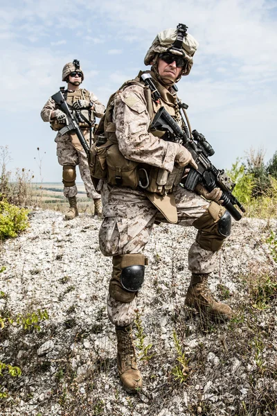 War in mountains — Stock Photo, Image