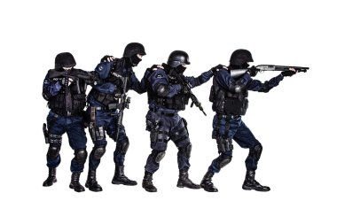 swat ekibi içinde hareket