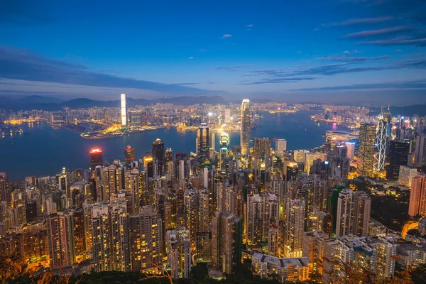 香港的夜景 由中国的维多利亚峰 — 图库照片