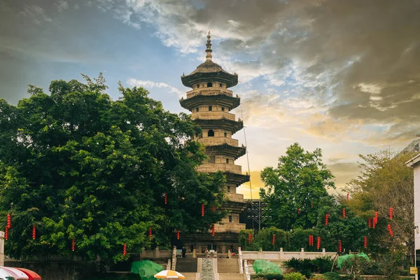 Solid Pagoda Chongmiao Baosheng Aka Black Tower Fuzhou Fujian China — Stock Photo, Image