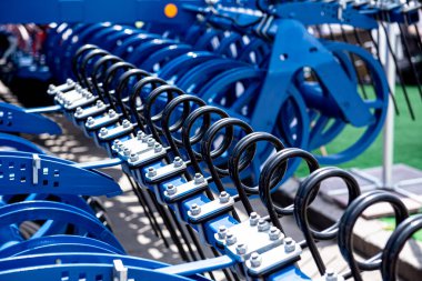 Yeni modern tarım makineleri ve ekipman ayrıntıları