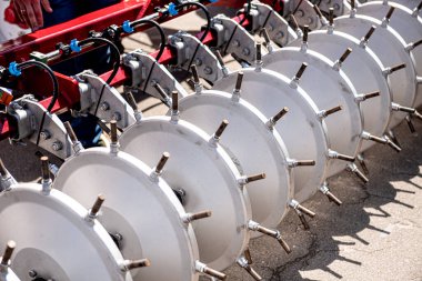 Yeni modern tarım makineleri ve ekipman ayrıntıları