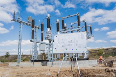 Güç aktarım istasyonunun farklı bölümleri..