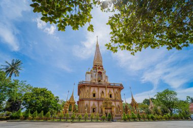 Tayland 'daki eski bir Budist tapınağı.