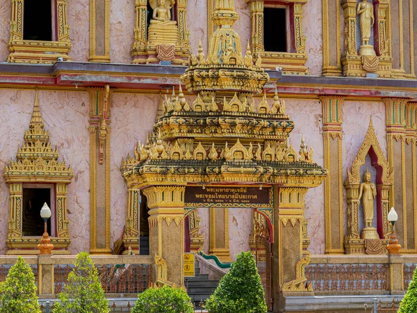 Gamla traditionella buddisttempel i Thailand — Stockfoto