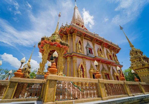 タイの古い伝統的な仏教寺院 — ストック写真