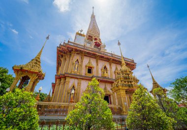 Tayland 'daki eski bir Budist tapınağı..