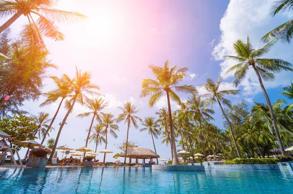 Amazing Tropical Paradise Beach Swimming Pools Coconut Palms — Foto de Stock