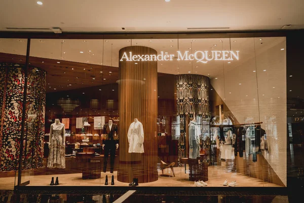 Phuket Tailandia Mayo 2022 Alexander Mcqueen Letrero Logotipo Tienda Minorista —  Fotos de Stock